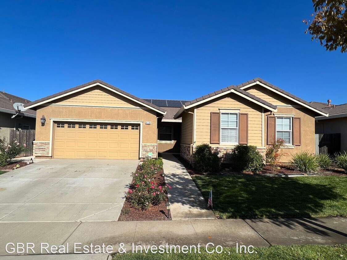 3 br, 2 bath House 4178 Borderlands Drive House Rental in Rancho