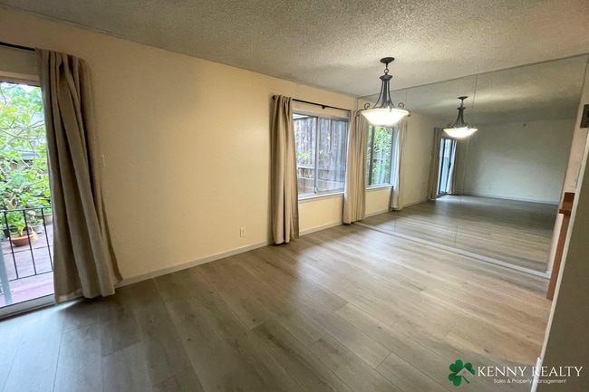 Foto del edificio - Updated 3 Bedroom Condo in South San Francisco