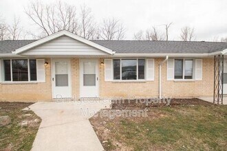 Building Photo - 5447 Lofino Ct