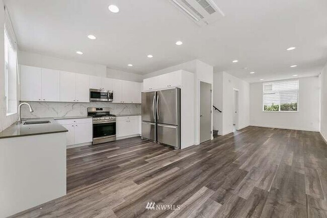 Foto del edificio - 908 W Emerson St