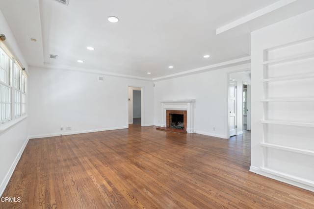 Foto del edificio - 15224 Weddington St