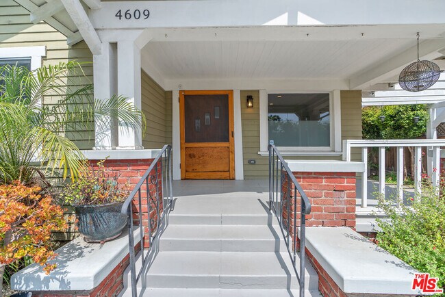 Foto del edificio - 4609 W 17th St