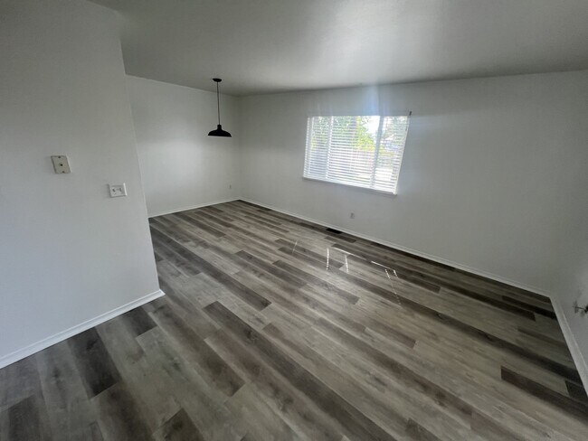 Foto del edificio - 3710 Valmont St