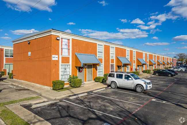 Foto del edificio - Northaven Park Apartments