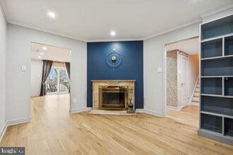 Building Photo - 42 Golf Club Dr