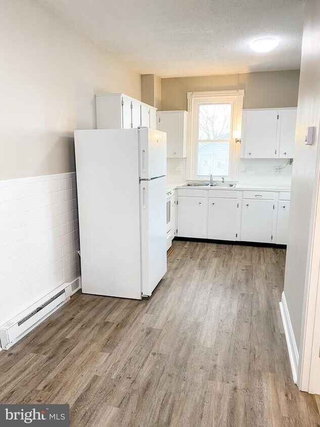 212 S Fayette St, Shippensburg, PA 17257 House for Rent in Shippensburg, PA