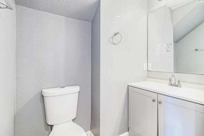 Foto del edificio - 2912 E Columbus Dr