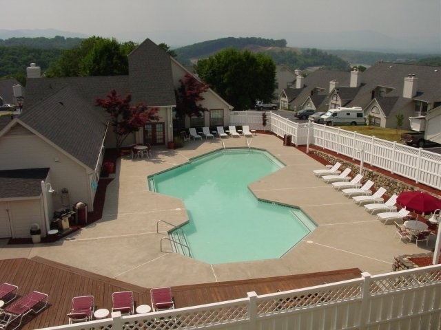 Piscina - Summit at Roanoke