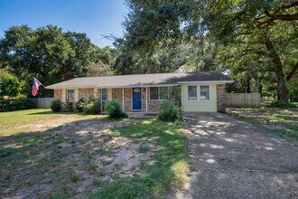 Building Photo - 5229 Compass Ct