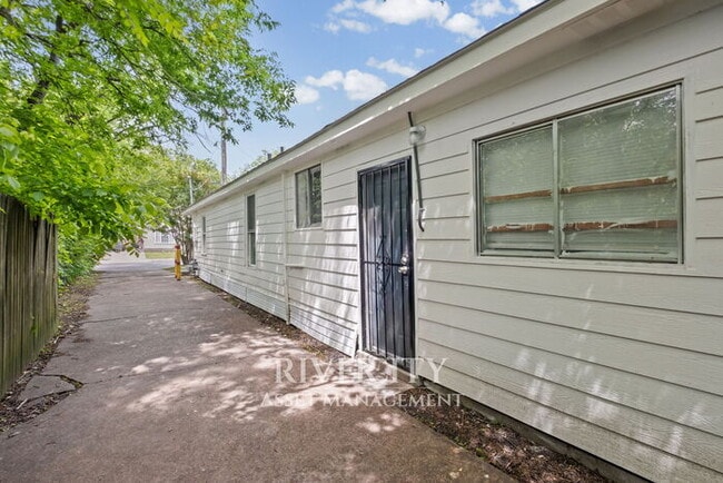 Foto del edificio - A MUST SEE IN 38108 !!!! SECTION 8 WELCOMED !!!!!! GIVE US A CALL !!!!!