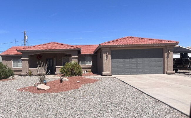 Foto del edificio - Short Term Summer Rental Available June-November 2025