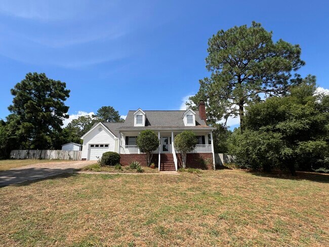 Foto del edificio - 2119 Howard Mill Rd