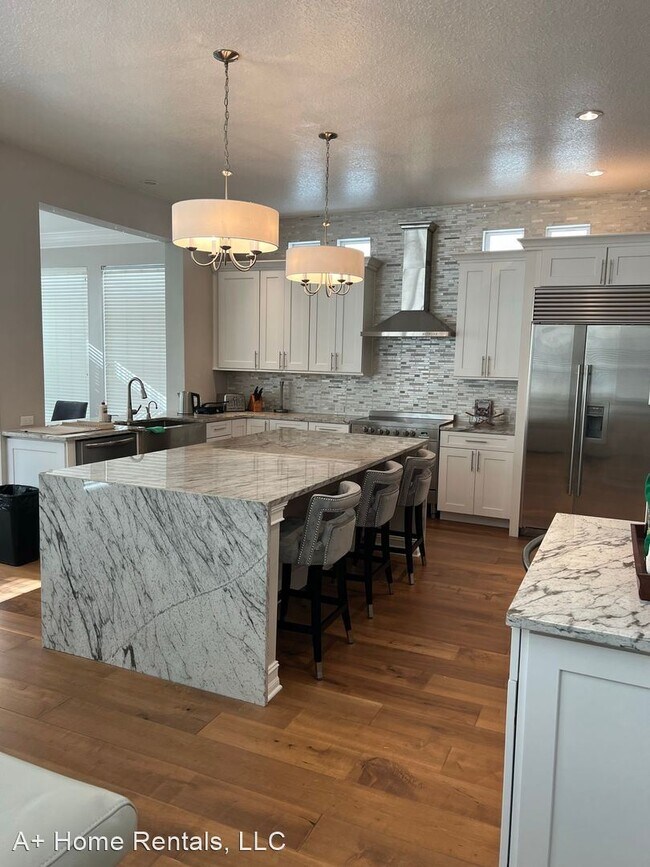 Foto del edificio - 4 br, 3 bath House - 204 Reserve Place