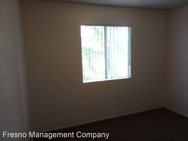Building Photo - 3166 W Princeton Ave