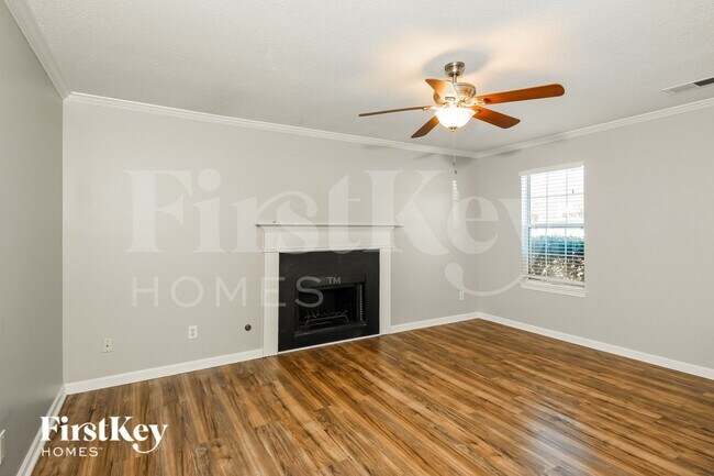 Foto del edificio - 2212 Pixie Rose Ln