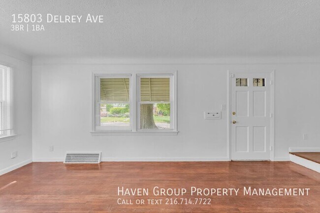 Foto del edificio - 15803 Delrey Ave