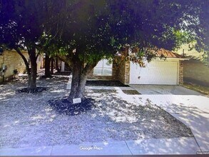 Building Photo - 4003 Ayala Dr