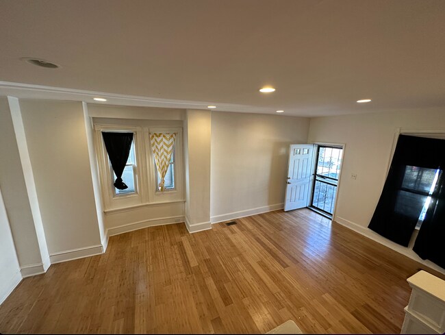 Foto del edificio - 5042 Locust St