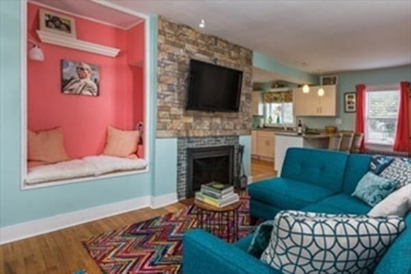 Building Photo - 580 Nantasket Ave July Or Aug Unit summer