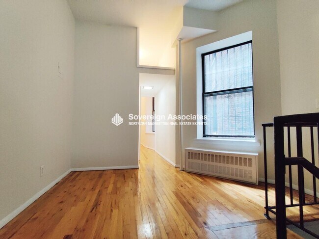 Foto del edificio - 208 W 82nd St