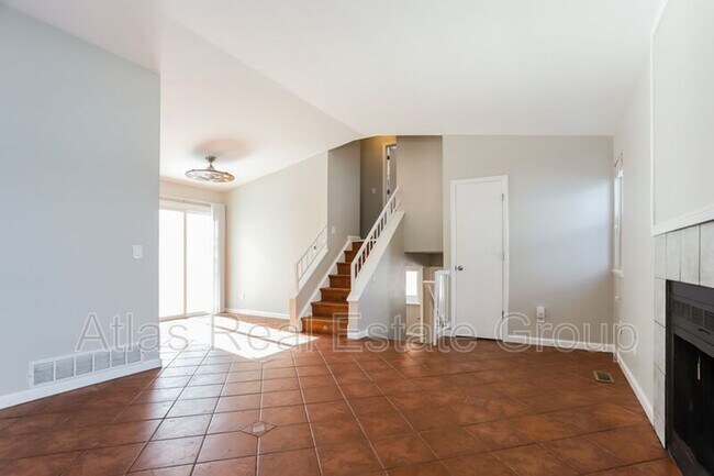 Foto del edificio - 4835 S Pitkin Way