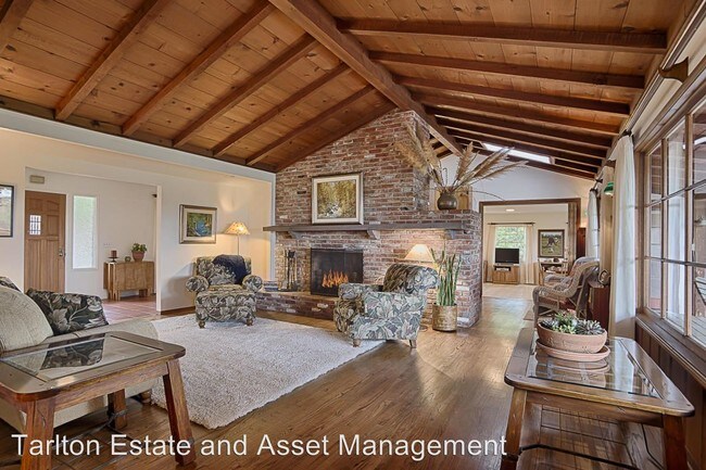 Building Photo - 2 br, 2 bath House - 556 Scenic Drive