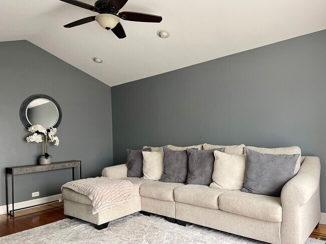 Foto del edificio - 6840 W 64th St