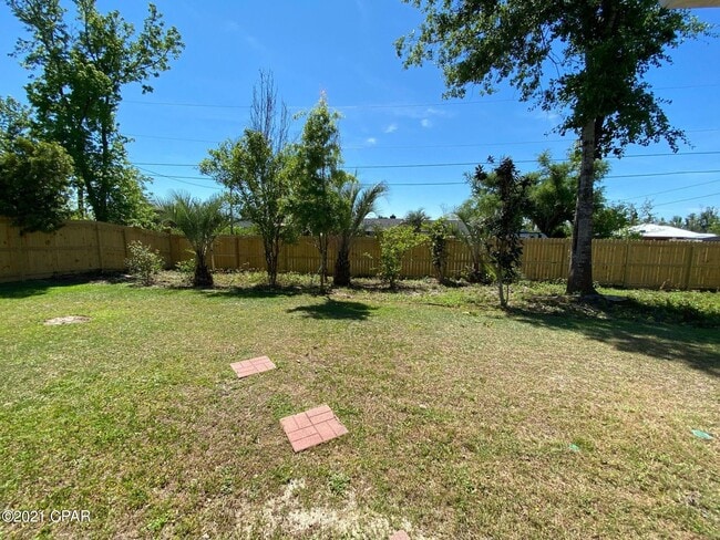Foto del edificio - 3620 Bay Tree Rd