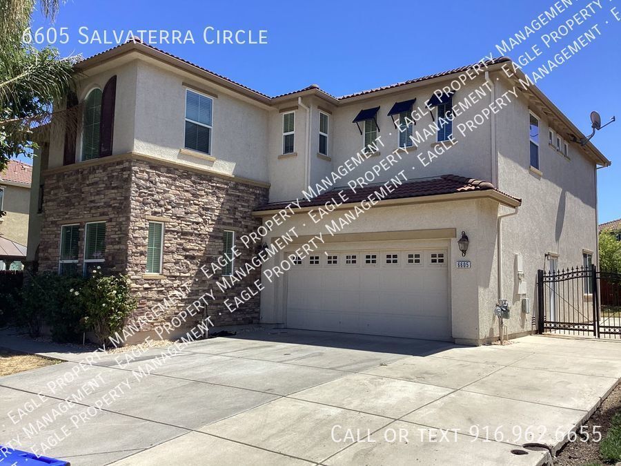 Large 6 BD 3 BA Home Near Whitelock Pkwy a... Alquileres en Elk Grove