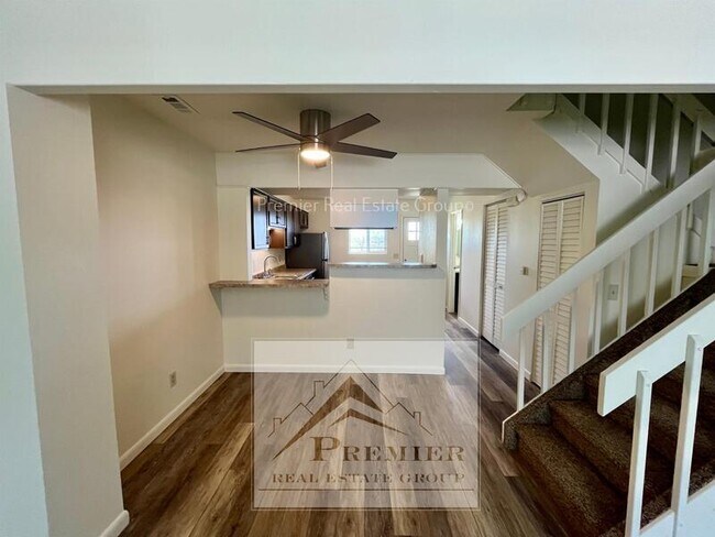 Foto del edificio - 2433 Cherokee Park Pl