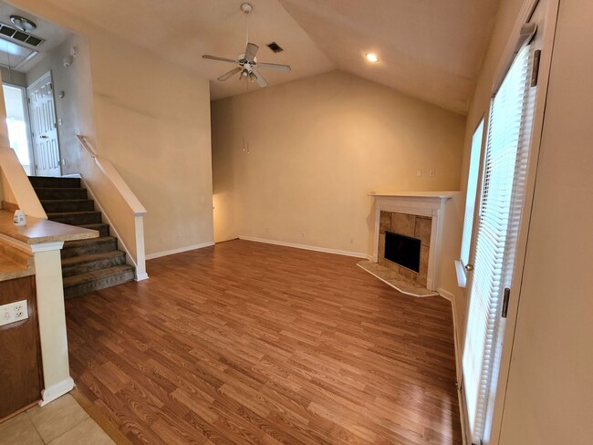Building Photo - Orchid Isle Townhome/ Georgetown
