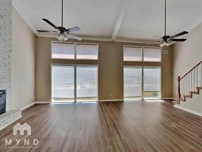 Building Photo - 6536 Paul Way
