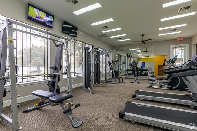 Fitness Center - Westmount at Eldridge