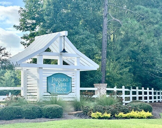 Foto del edificio - Parsons Mill Castle Hayne, 4BR, 2 Car Gara...