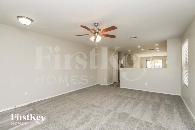 Building Photo - 3741 E Jasper Dr