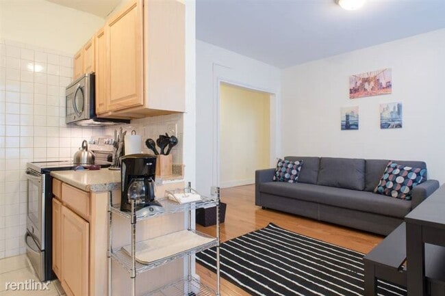 Photo - 244 Kelton St Apartment
