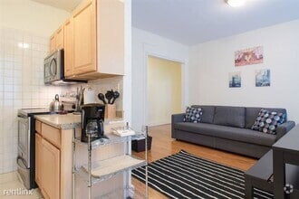 Building Photo - 244 Kelton St