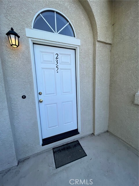 Foto del edificio - 2300 Maple Ave