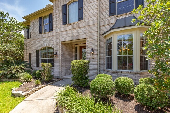 Building Photo - 162 W Hullwood Ct