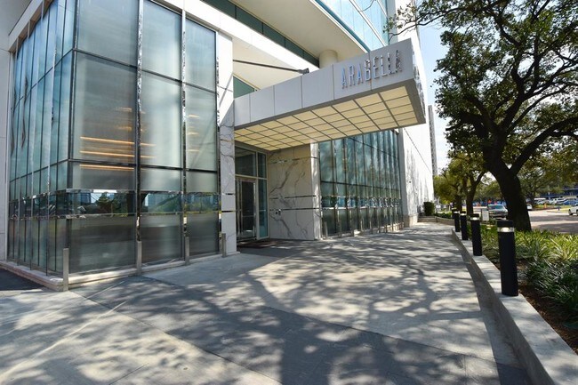 Foto del edificio - 4521 San Felipe St