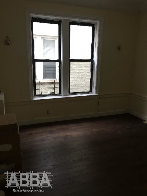 Foto del edificio - 487 Montgomery St