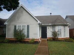 Building Photo - 1184 W E Ross Pkwy
