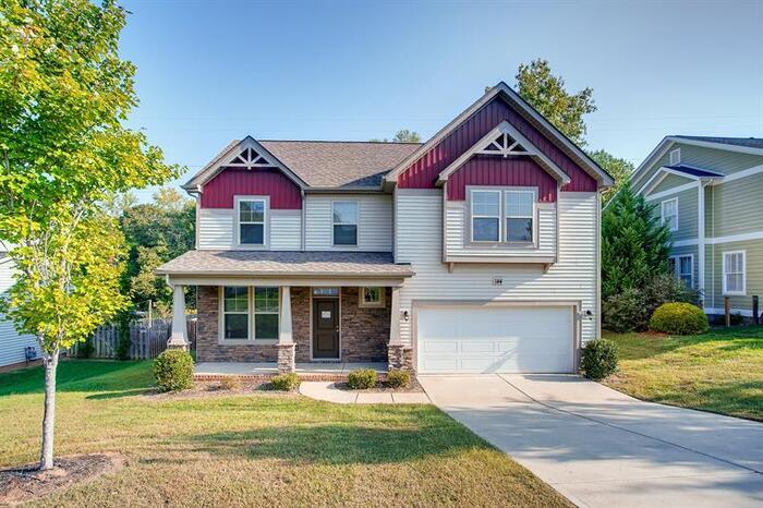 Primary Photo - 144 Misty Woods Dr, Lake Wylie, SC, 29710