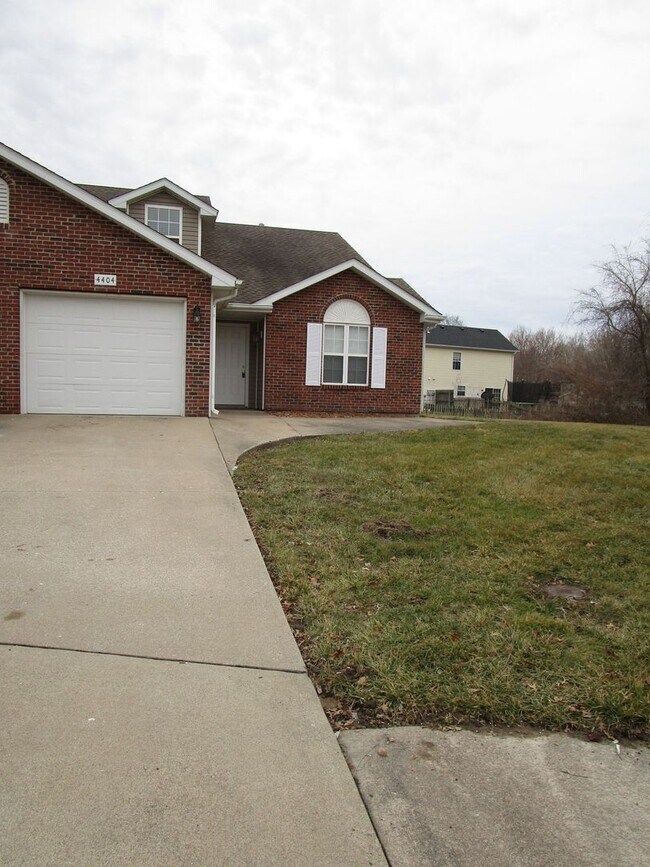 Building Photo - 4404-4404 W Jeana Ct