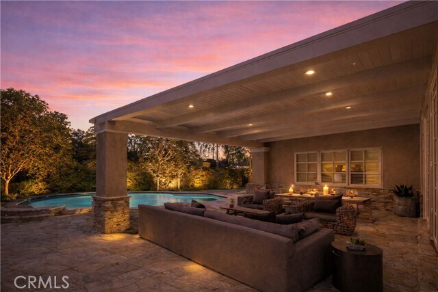 Foto del edificio - 1330 Santanella Terrace