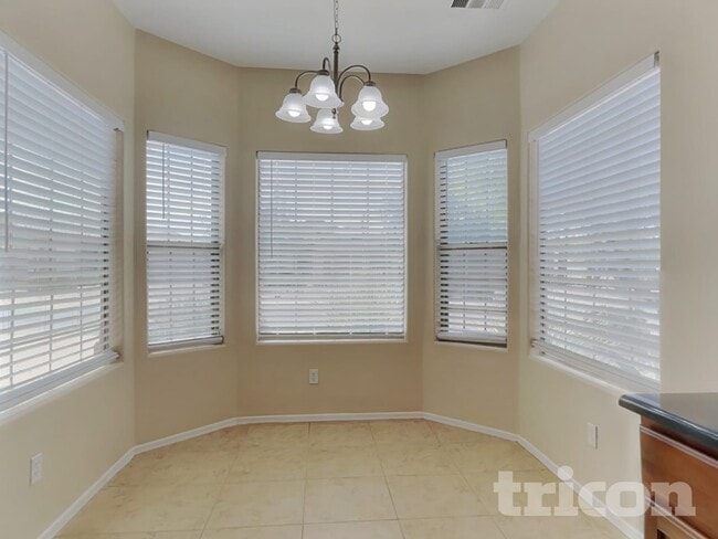 Foto del edificio - 37020 W Mondragone Ln