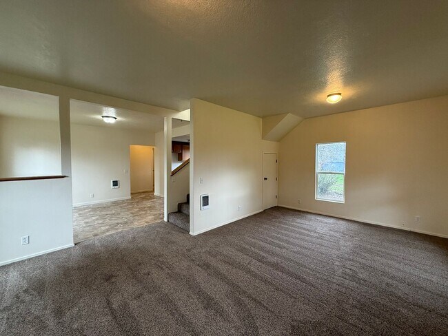 Foto del edificio - Updated Farm House