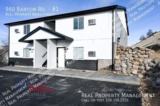 Building Photo - 960 Barton Rd
