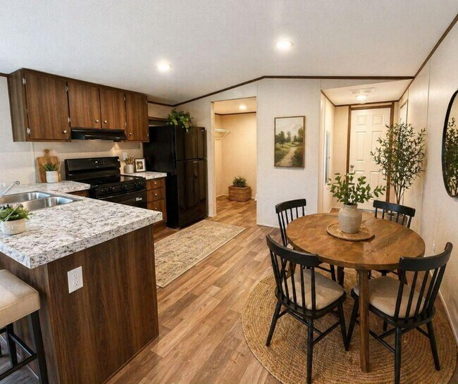Foto del edificio - 751 Kernodle Ln