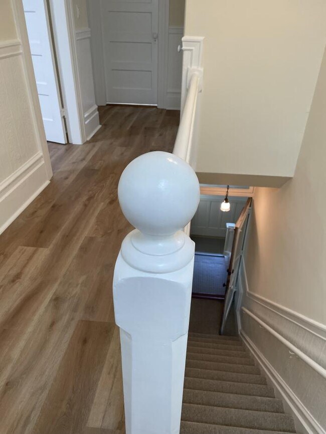 Building Photo - 3 bedroom in San Francisco CA 94117